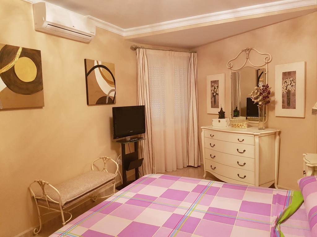 Brisas Cayetano Apartamento *